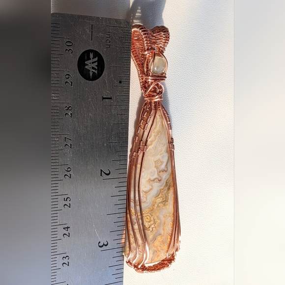 Golden Lace Agate Pendant Necklace Unique Artisan Copper Design - Picture 8 of 17